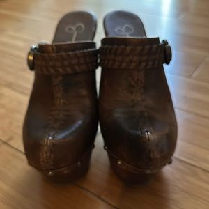 Chocolate Brown Jessica Simpson Platform Clogs, Size 7: Like New